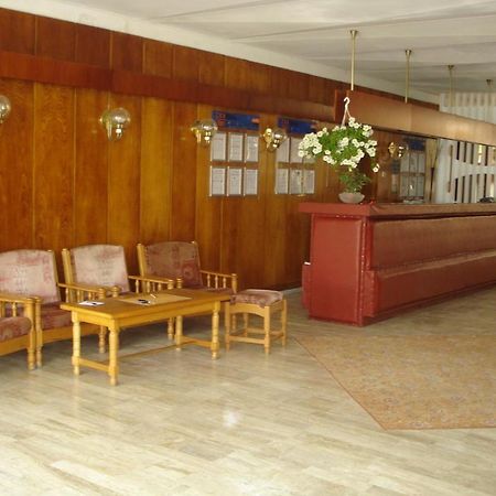 מנגליה Hotel Tosca מראה חיצוני תמונה