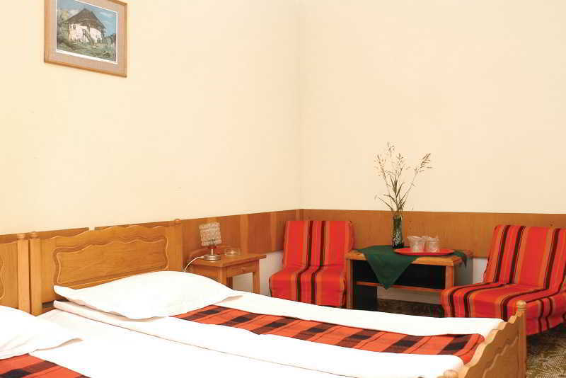 מנגליה Hotel Tosca מראה חיצוני תמונה